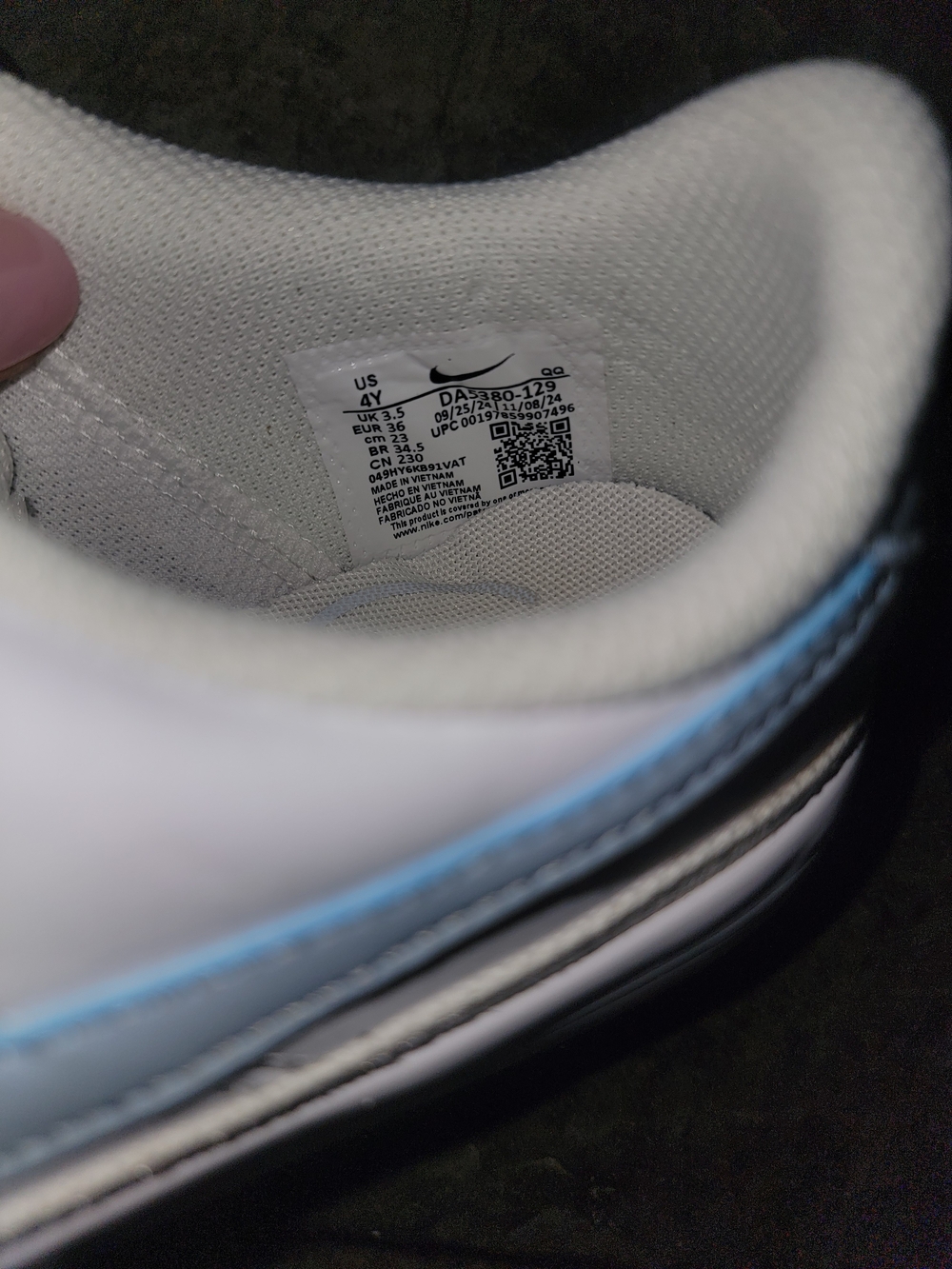 Girls Shoes - Nike - Picture 5 of 5